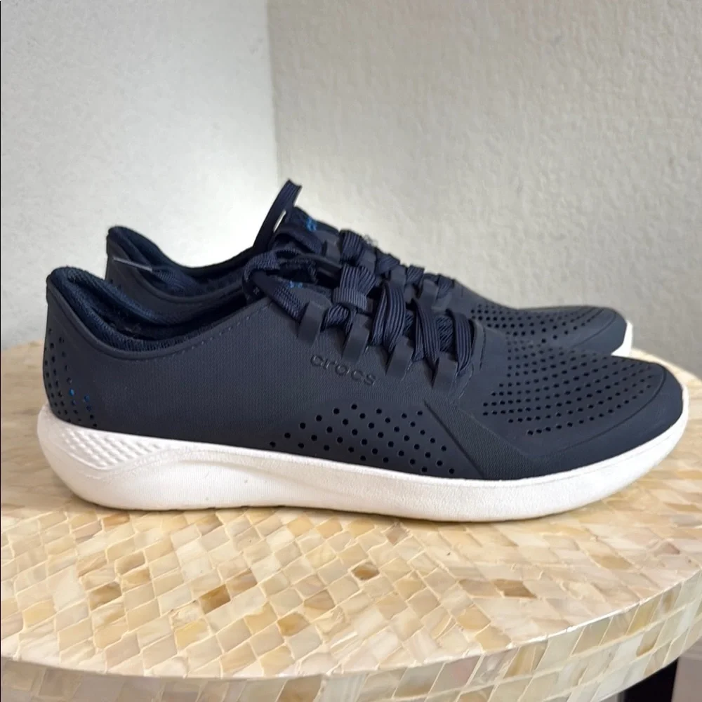 CROCS Dark Blue Athletic Shoes size 11